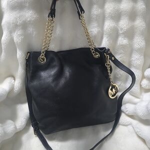 Michael Kors Jet Set Black Pebbled Leather Chain Messenger Bag